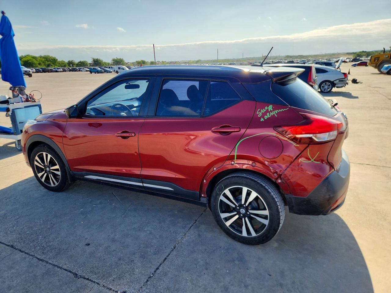 2019 NISSAN KICKS