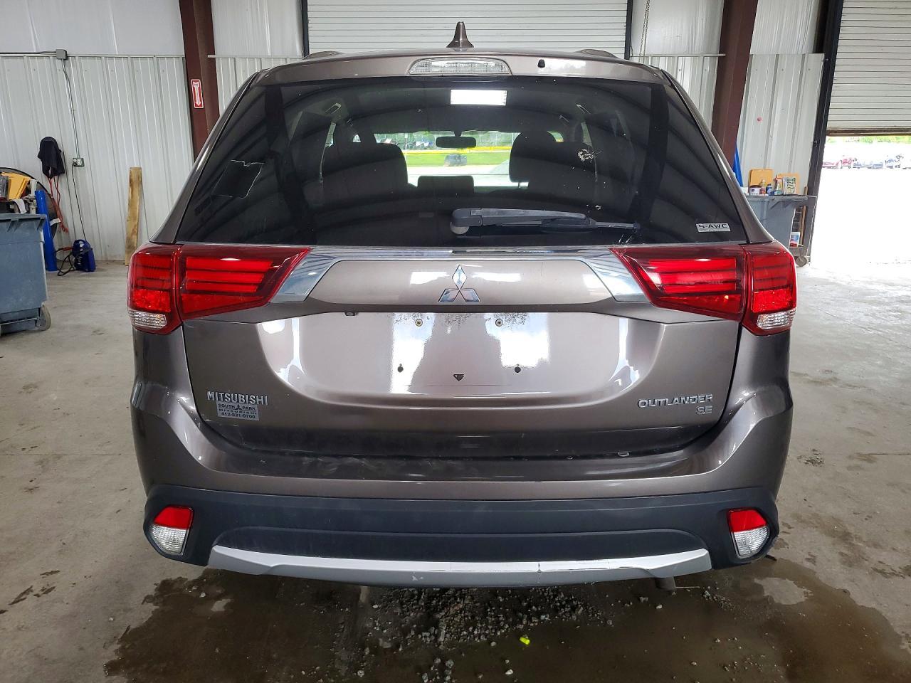 2017 MITSUBISHI outlander