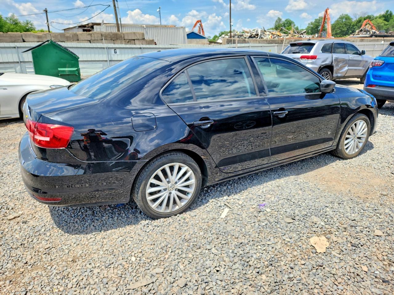 2015 VOLKSWAGEN JETTA