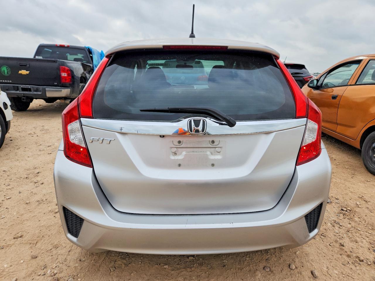 2015 HONDA FIT