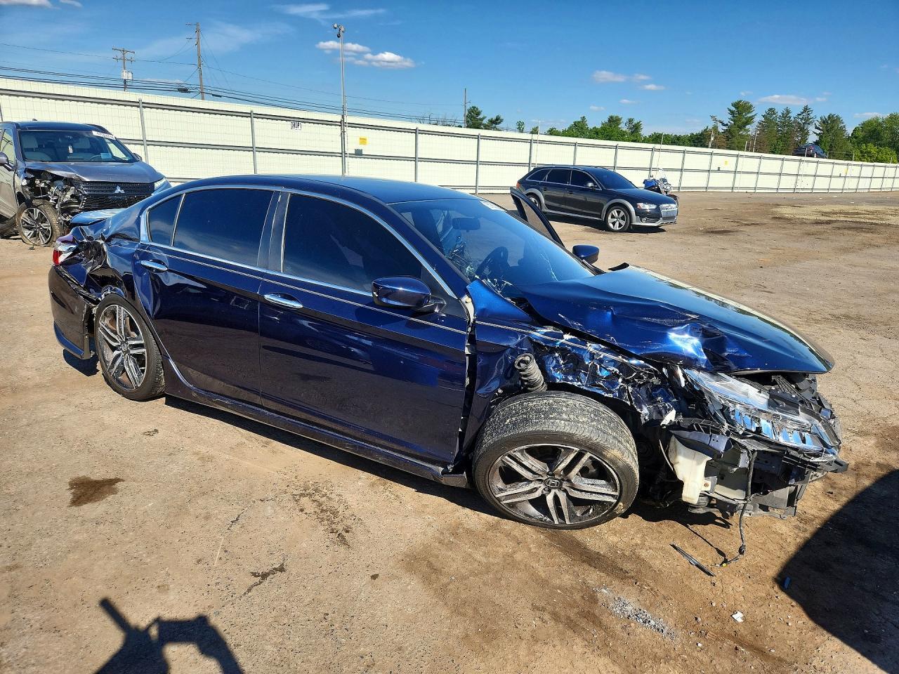 2017 HONDA ACCORD