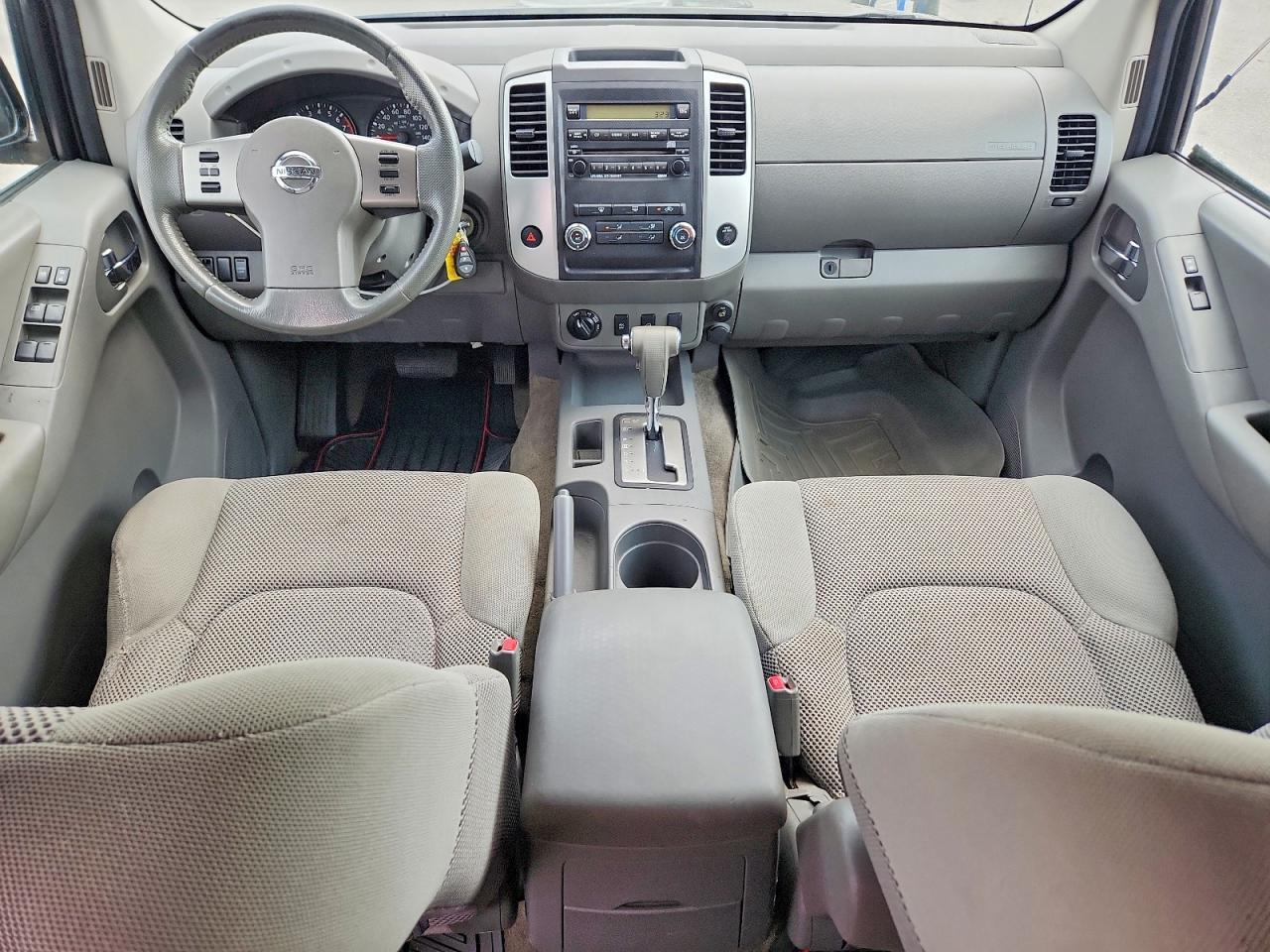 2011 NISSAN Frontier