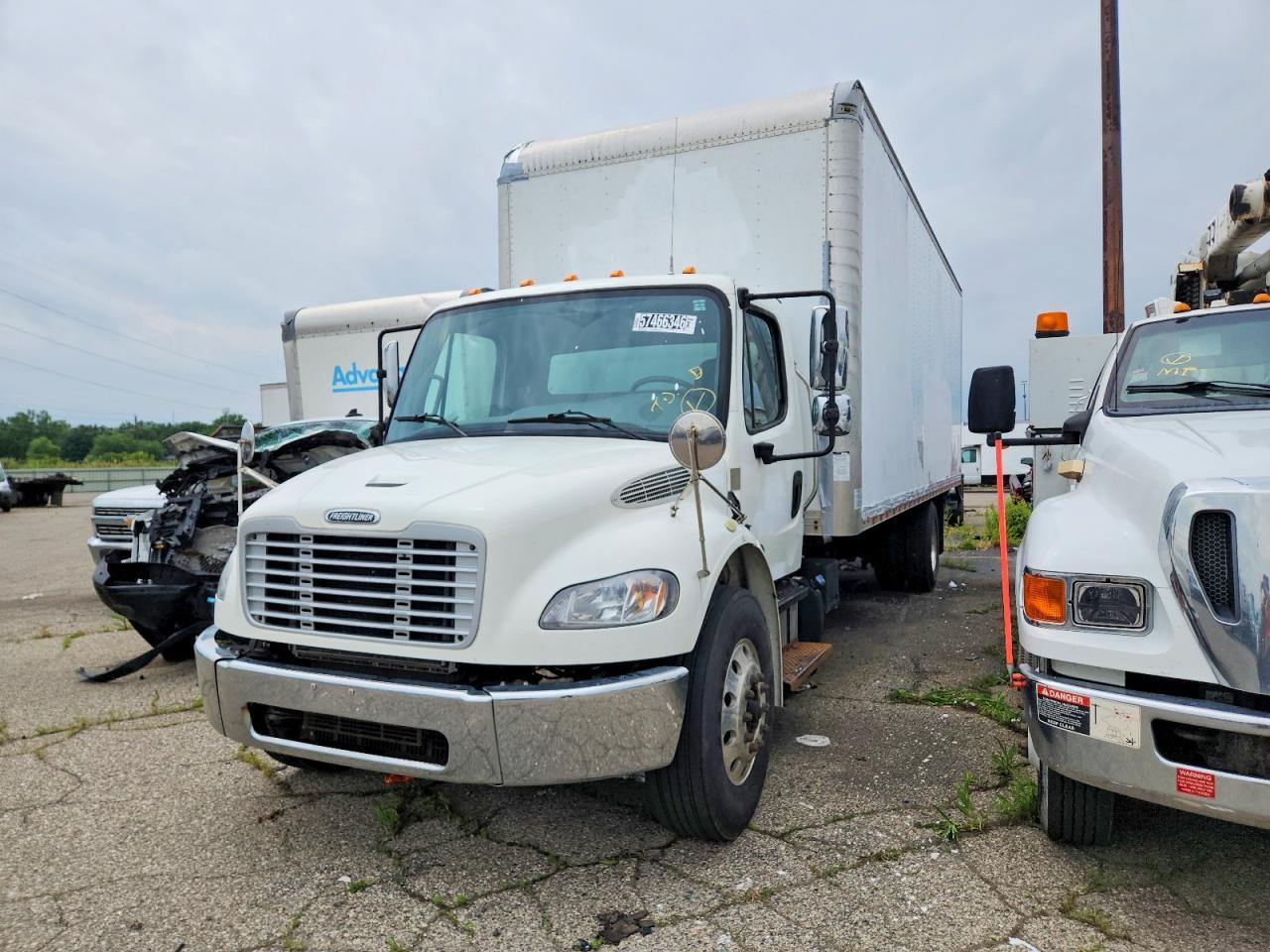 2019 FREIGHTLINER M2 106