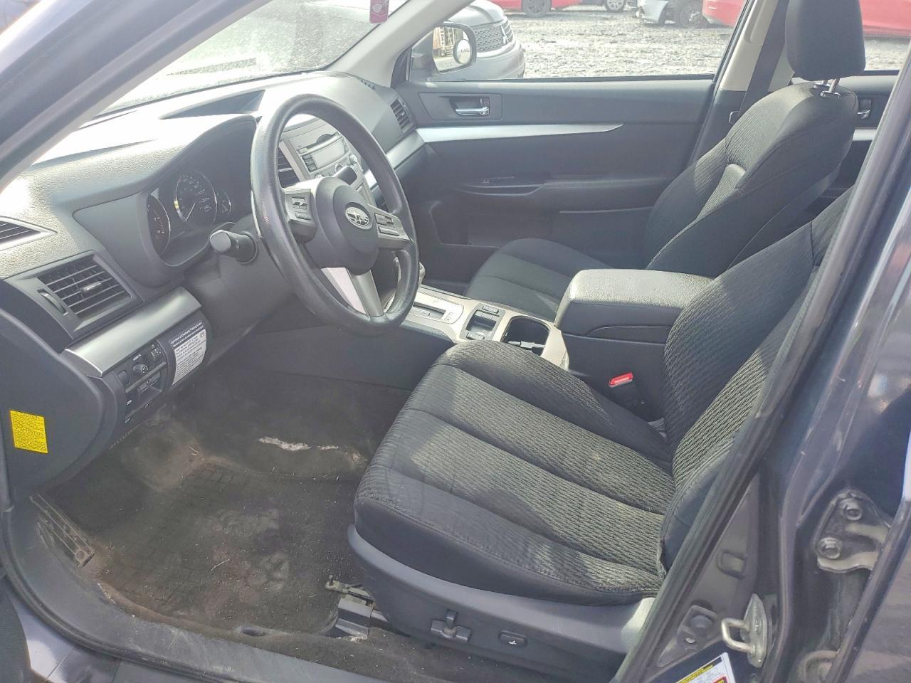 2011 SUBARU Legacy