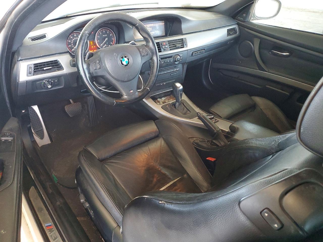 2011 BMW 3 SERIES
