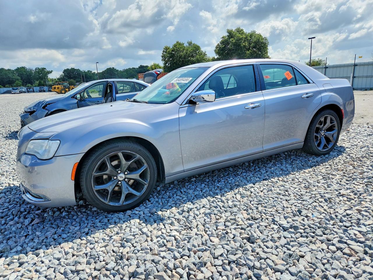 2016 CHRYSLER 300