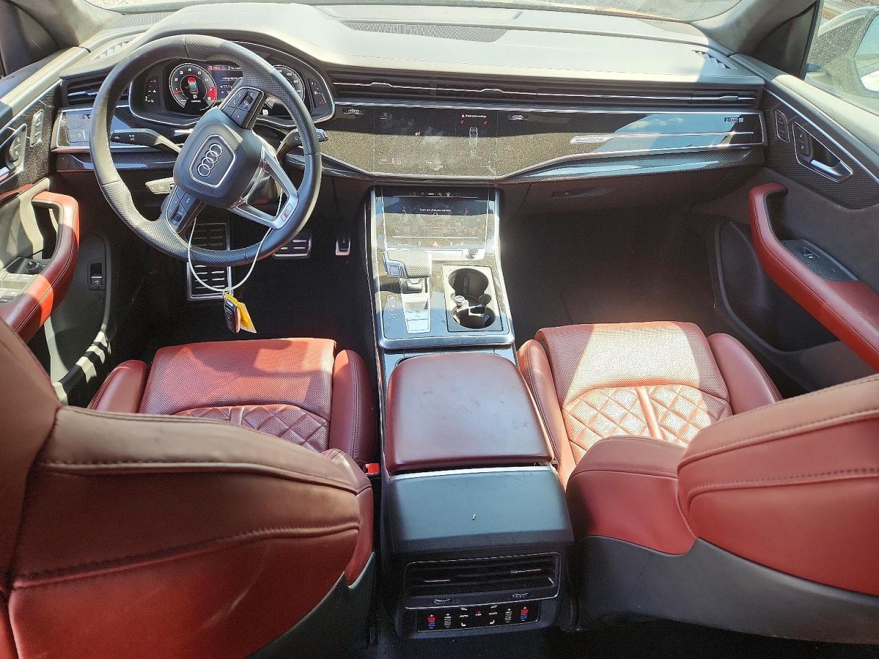 2021 AUDI SQ8