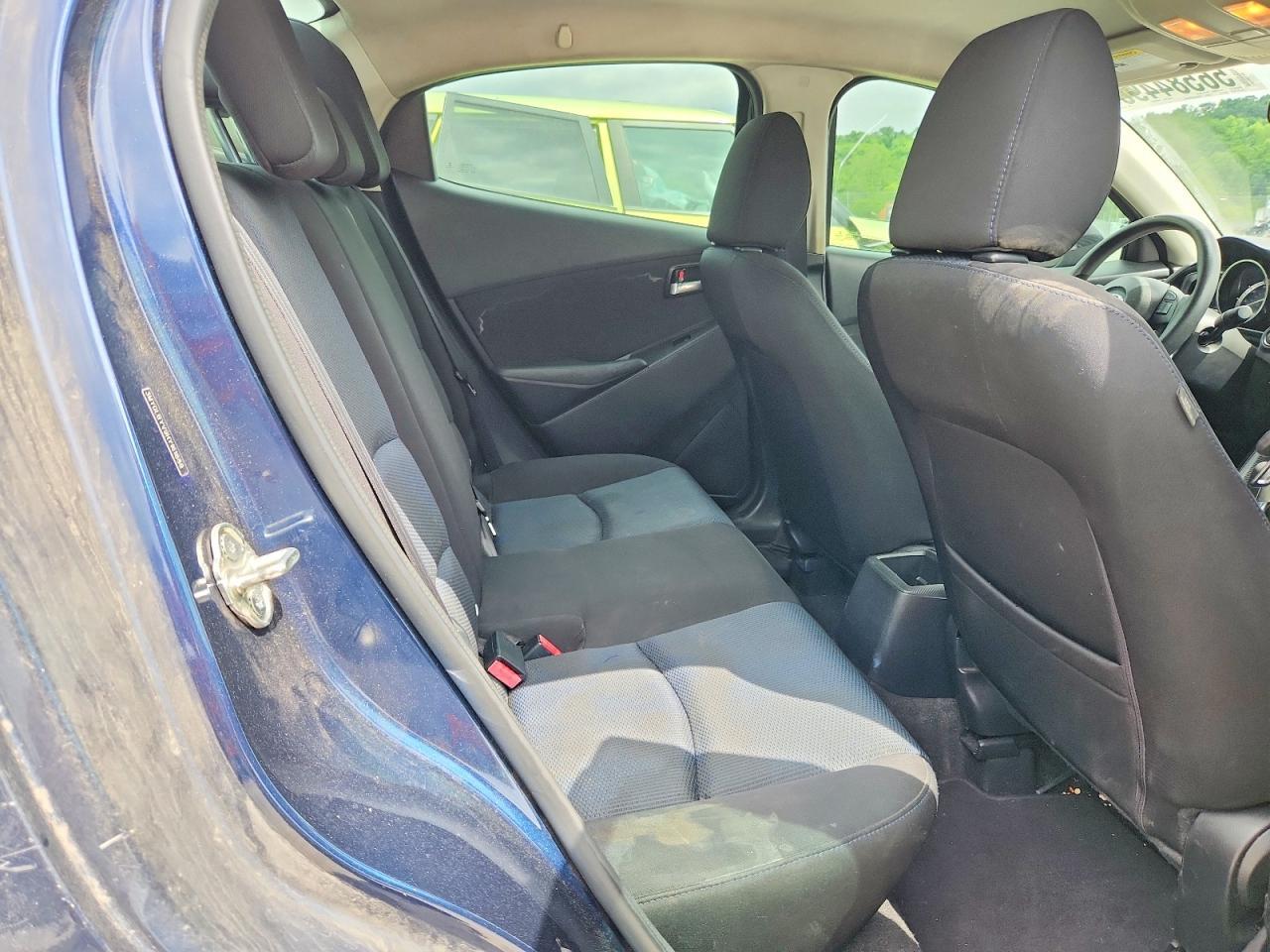 2017 TOYOTA YARIS