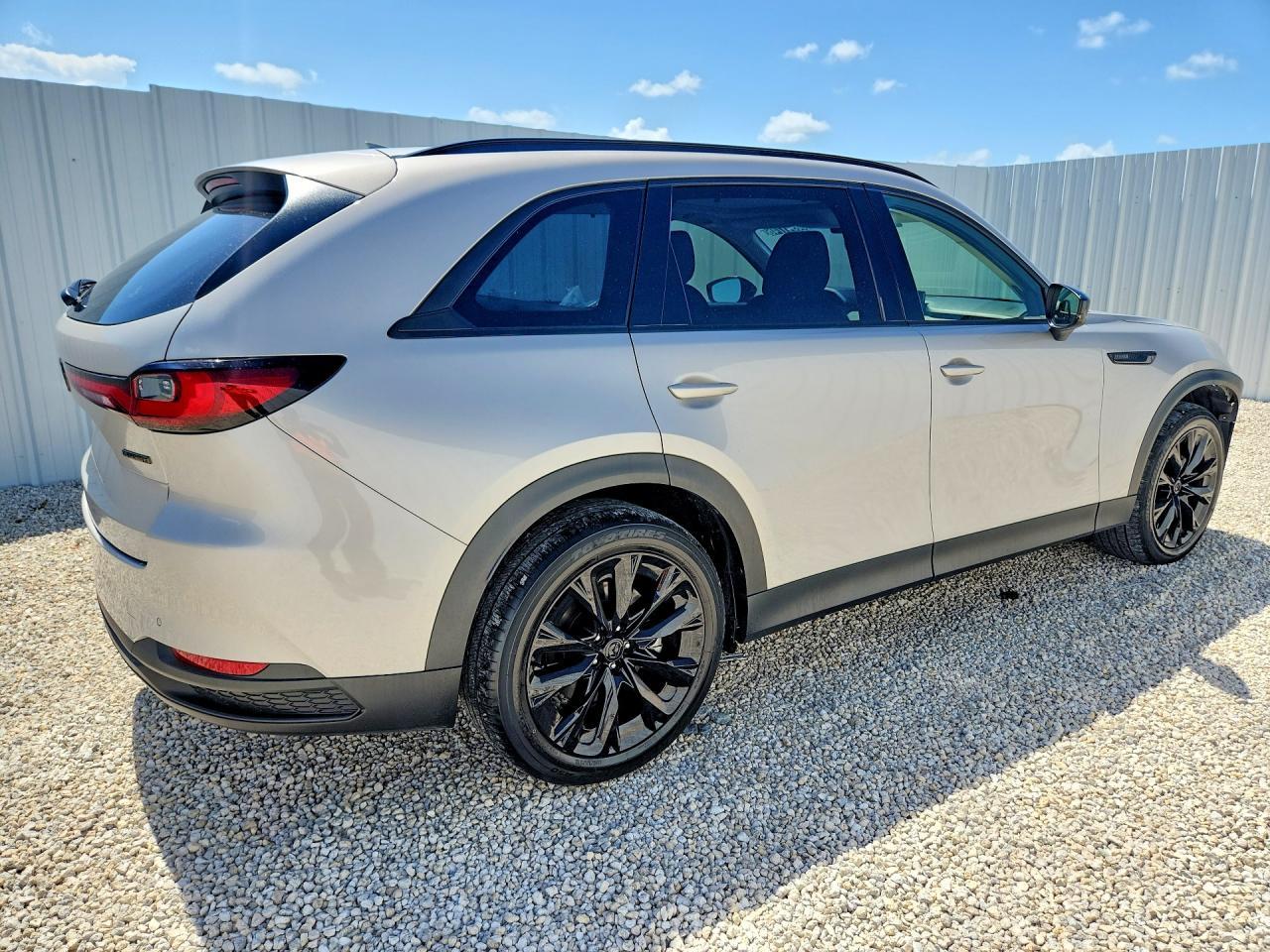 2026 MAZDA CX-90