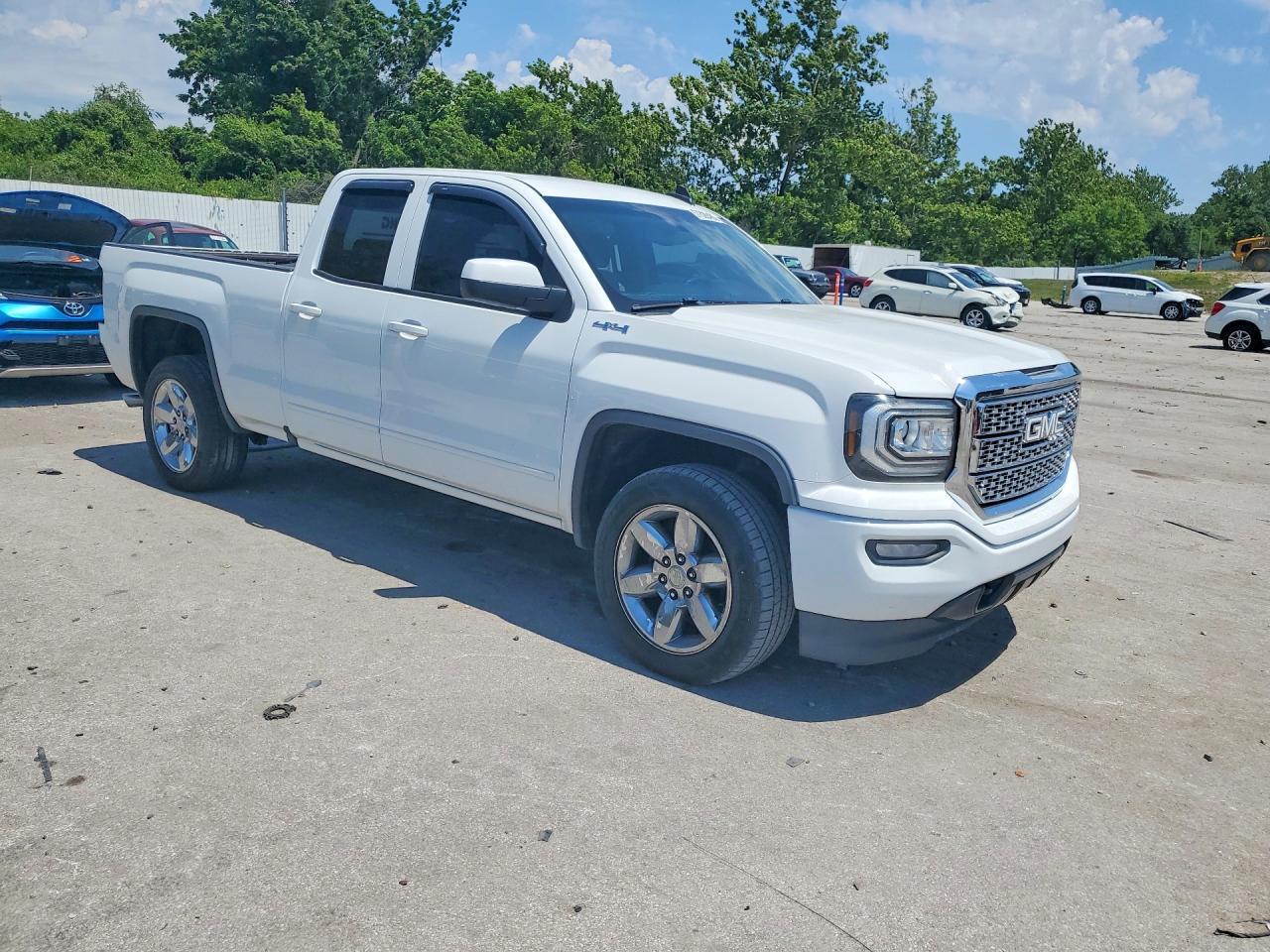2017 GMC Sierra