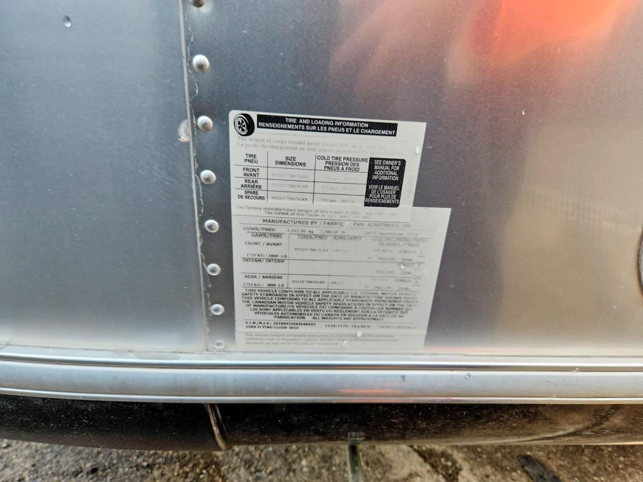 2019 AIRSTREAM Camper