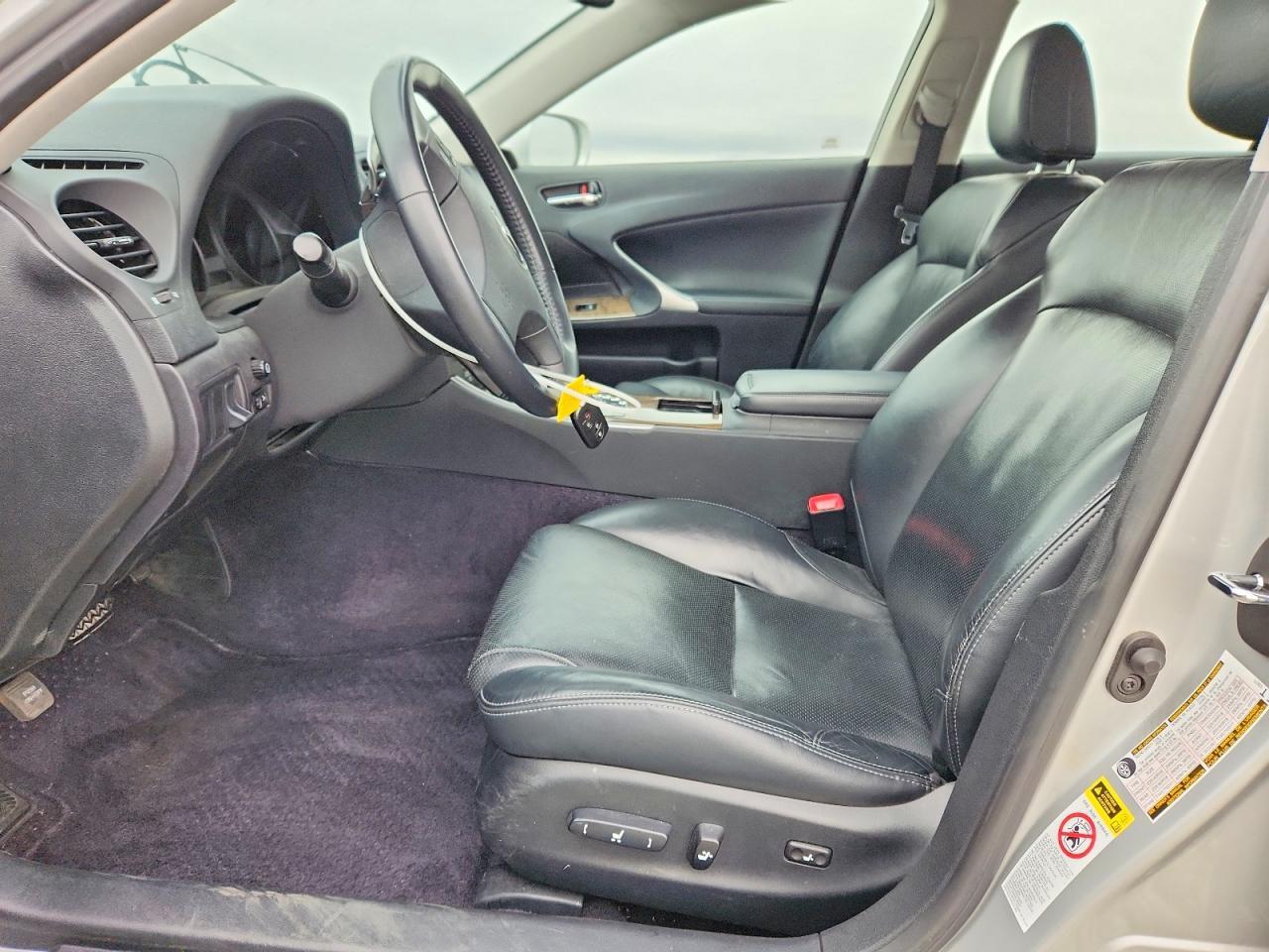 2010 LEXUS IS 350