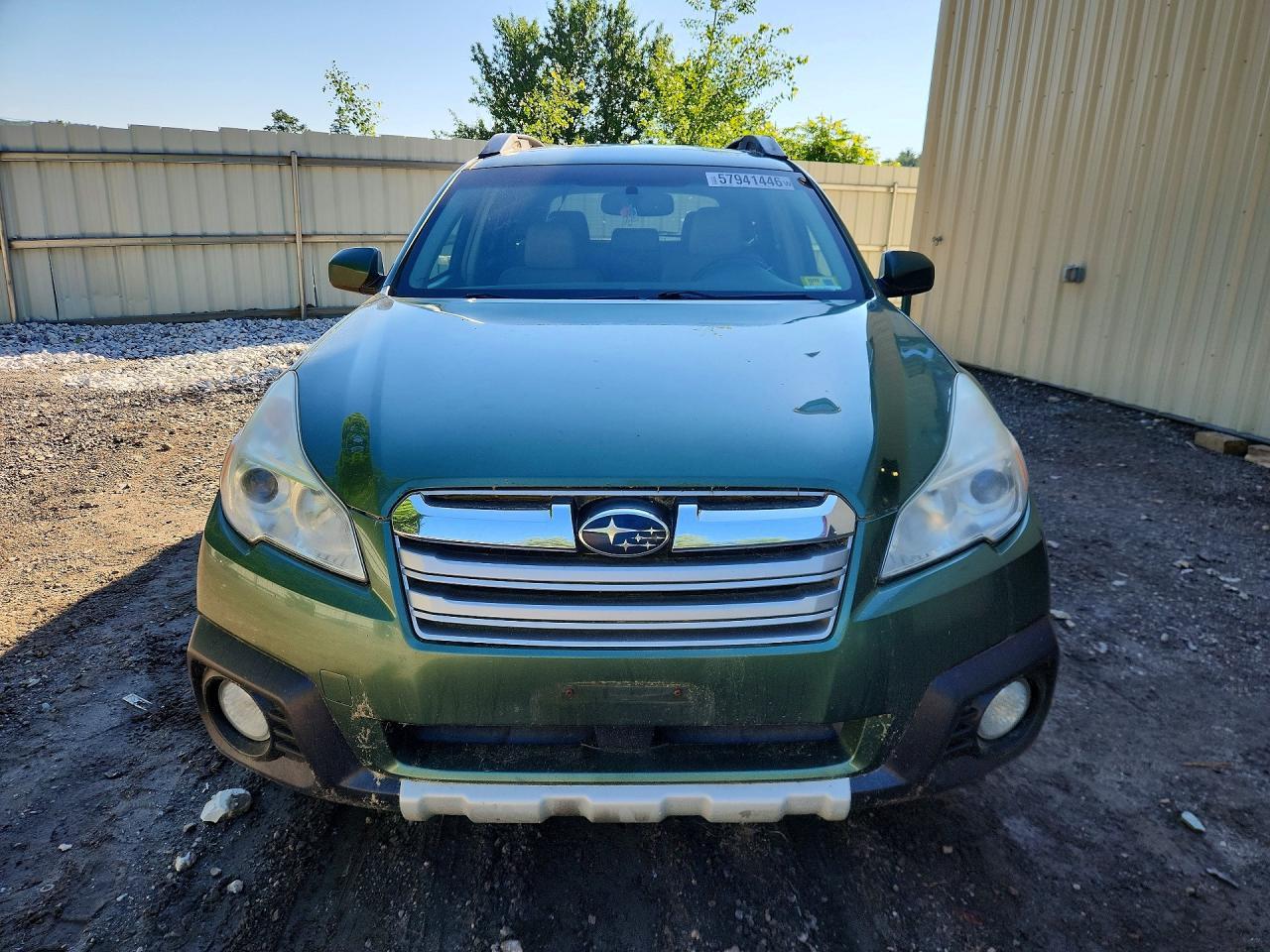 2013 SUBARU Outback