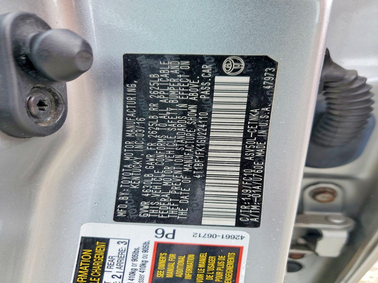 2016 TOYOTA CAMRY