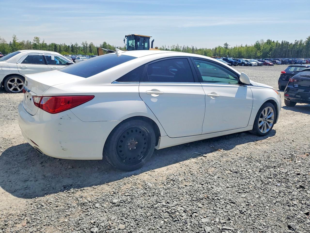 2013 HYUNDAI SONATA