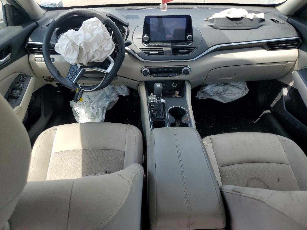 2022 NISSAN ALTIMA
