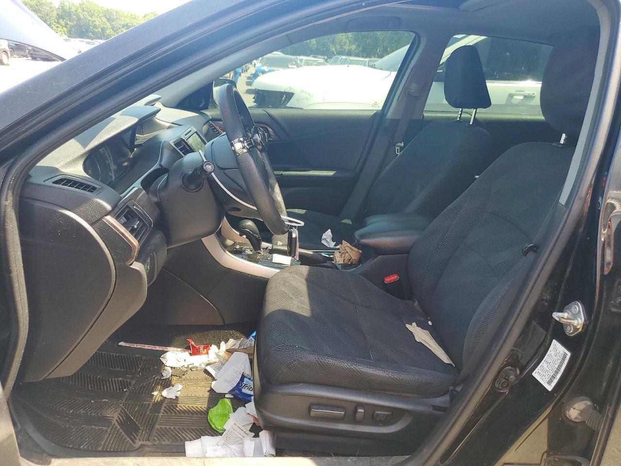 2017 HONDA ACCORD