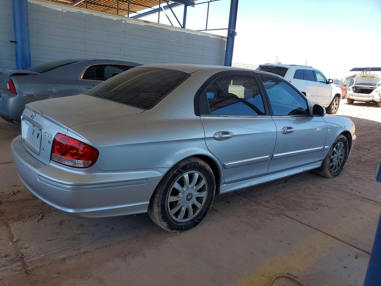 2004 HYUNDAI SONATA
