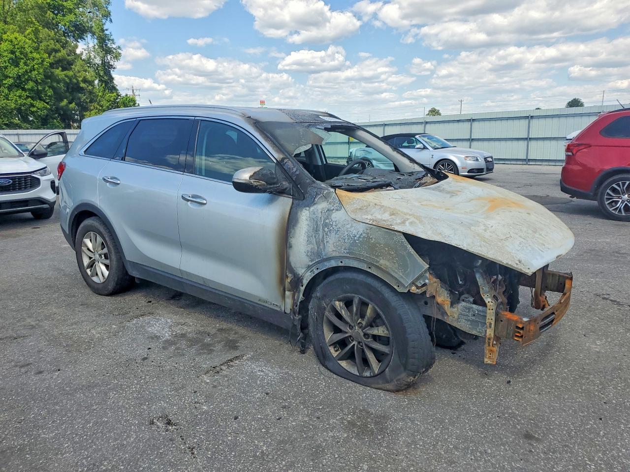 2017 KIA SORENTO