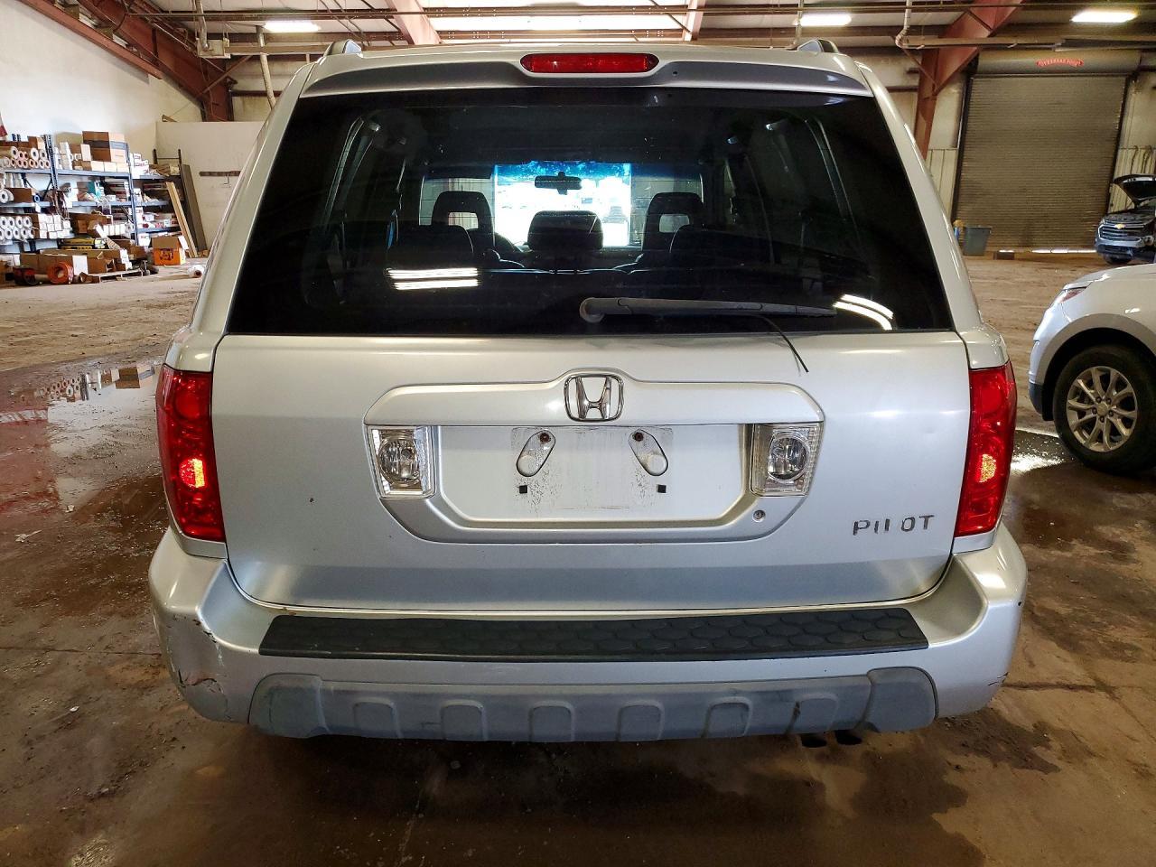 2004 HONDA PILOT
