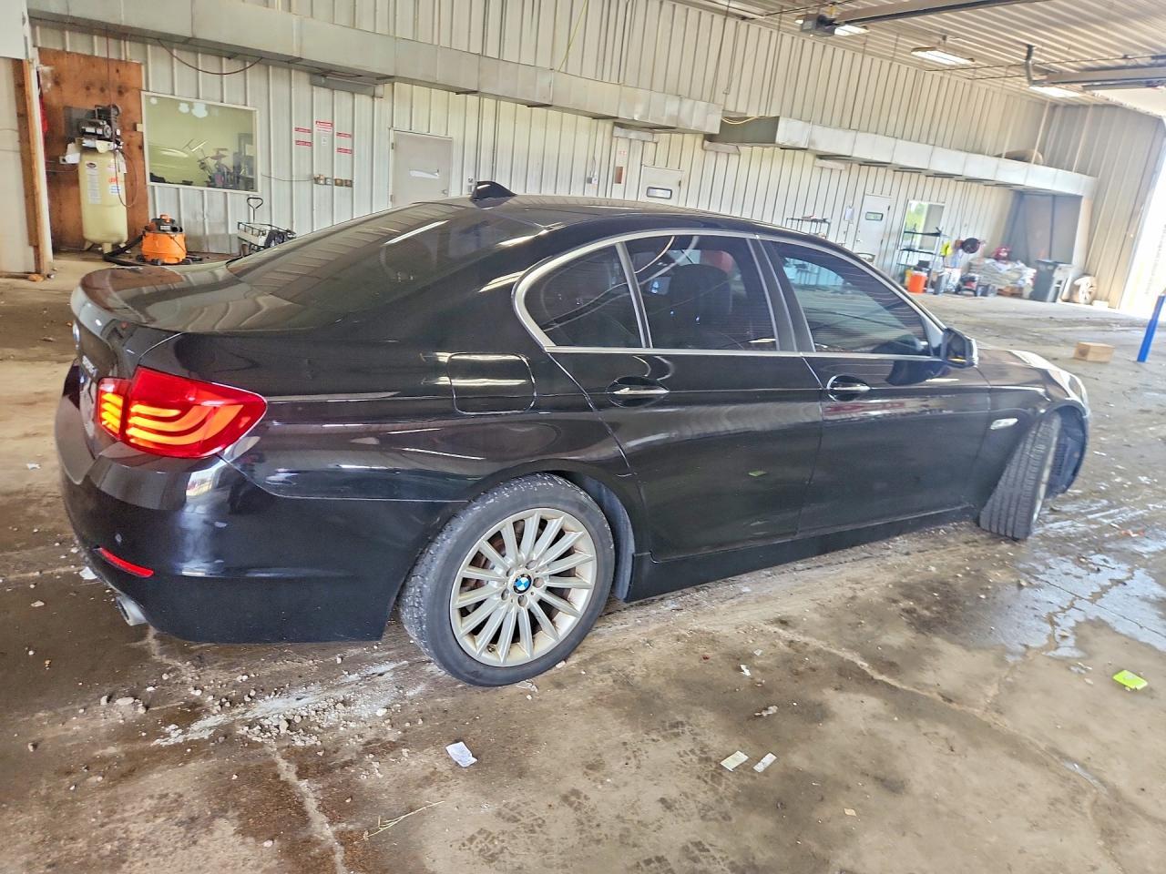 2013 BMW 5 series