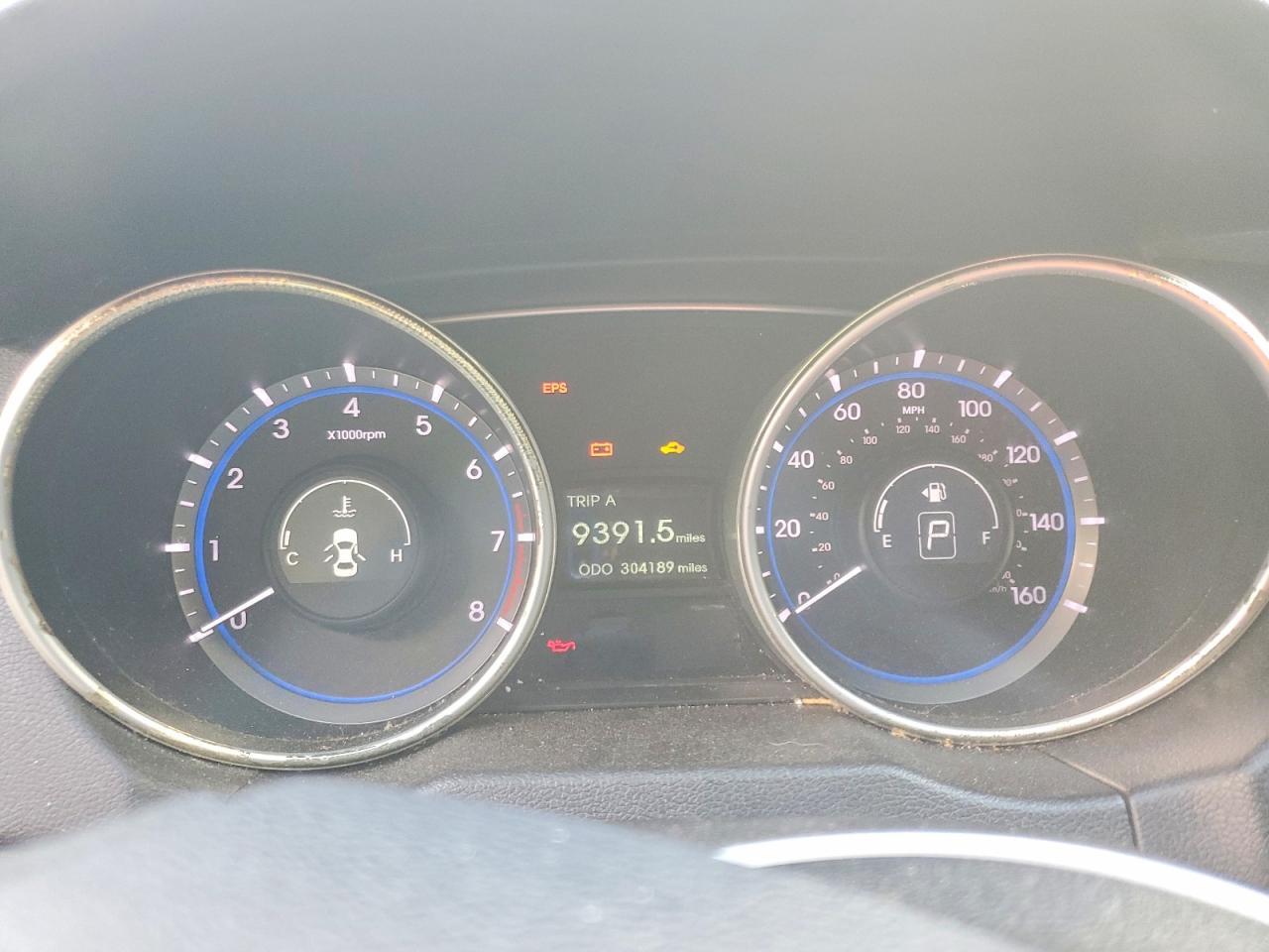 2011 HYUNDAI SONATA