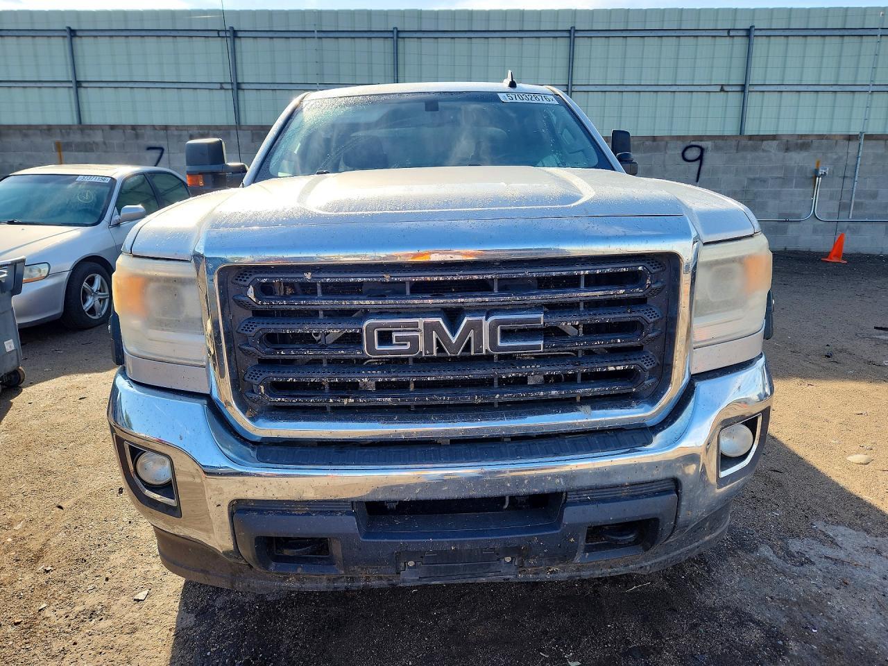 2015 GMC Sierra