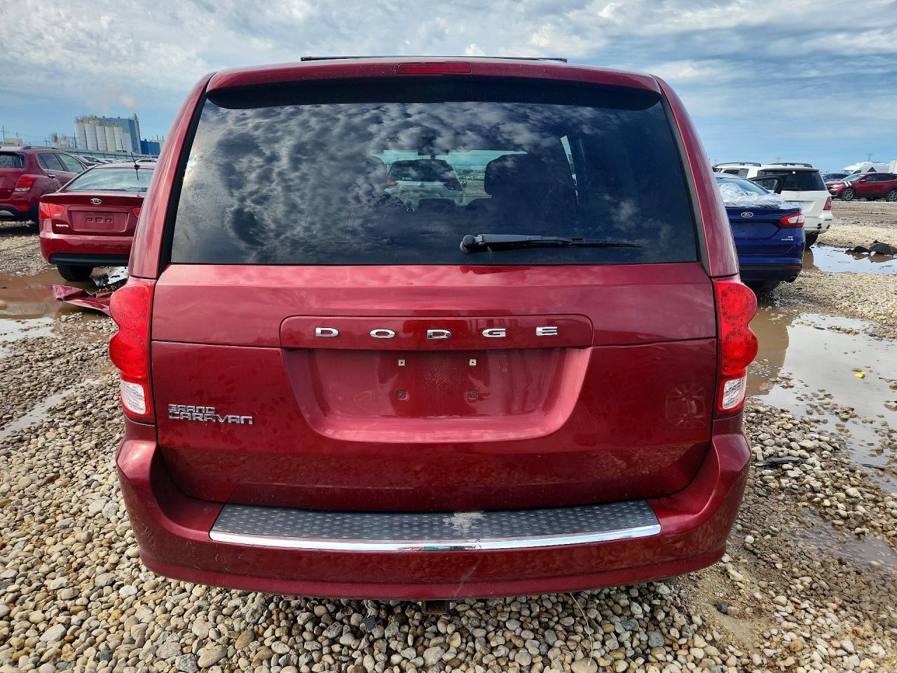 2011 DODGE GRAND CARAVAN