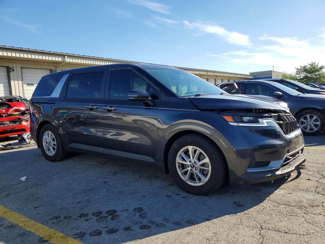 2022 KIA Carnival