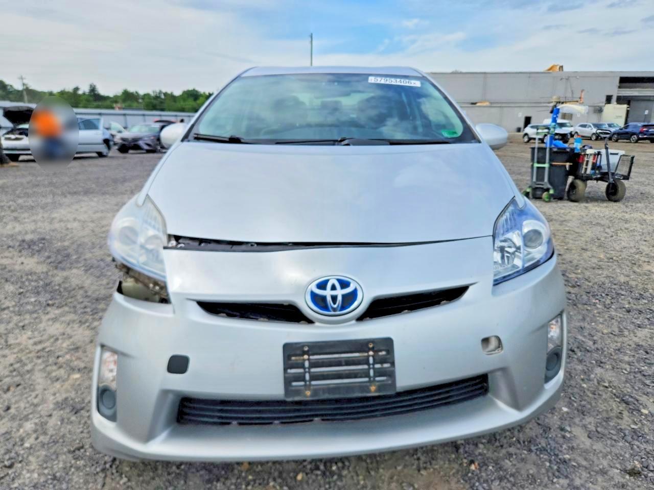 2011 TOYOTA PRIUS