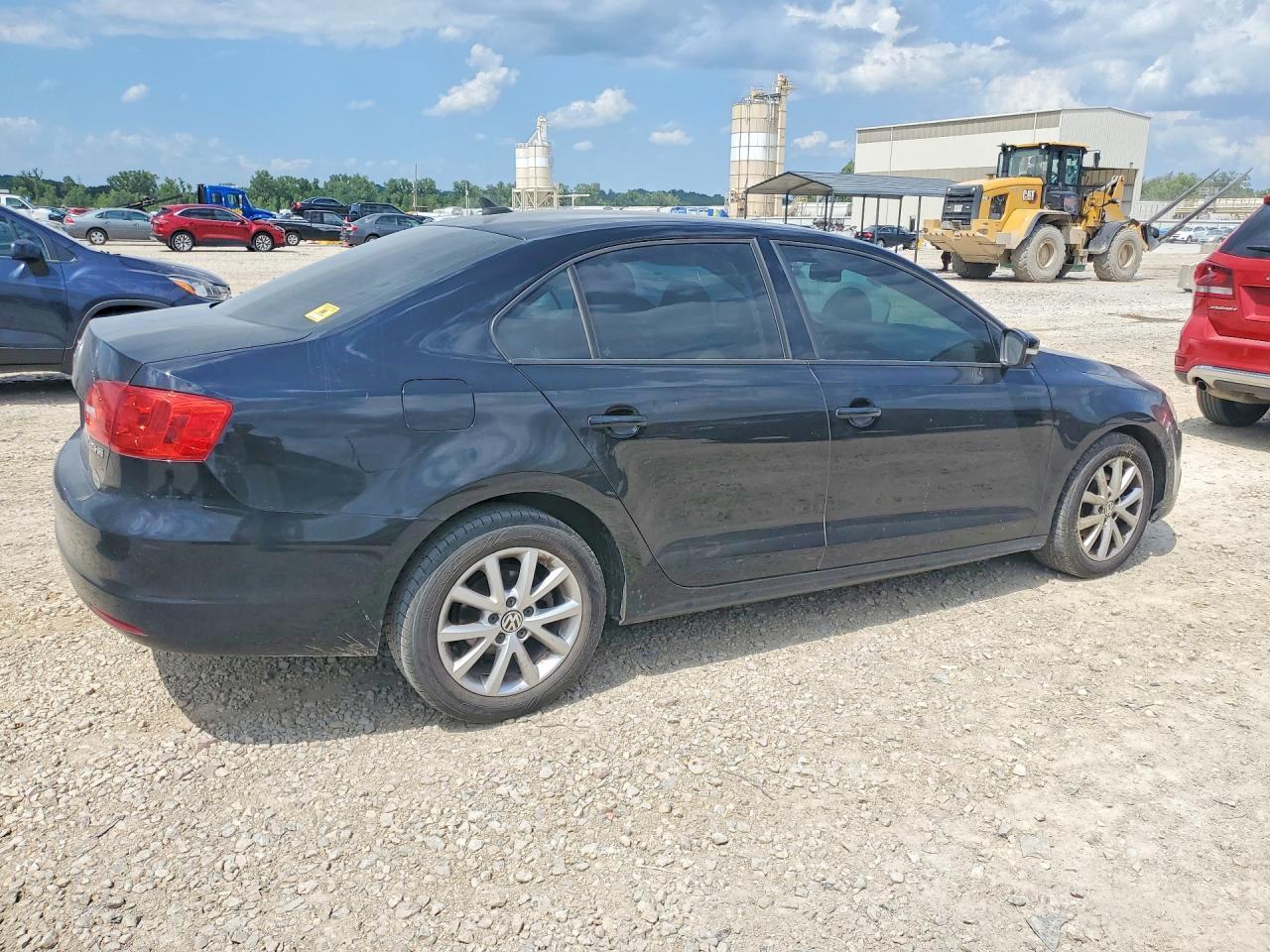 2012 VOLKSWAGEN JETTA