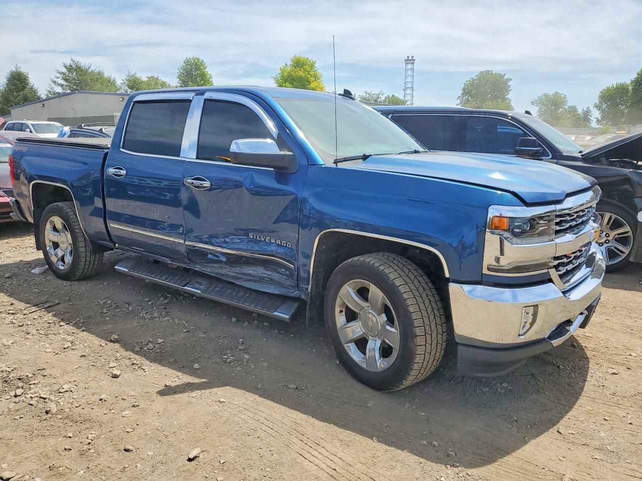 2017 CHEVROLET Silverado