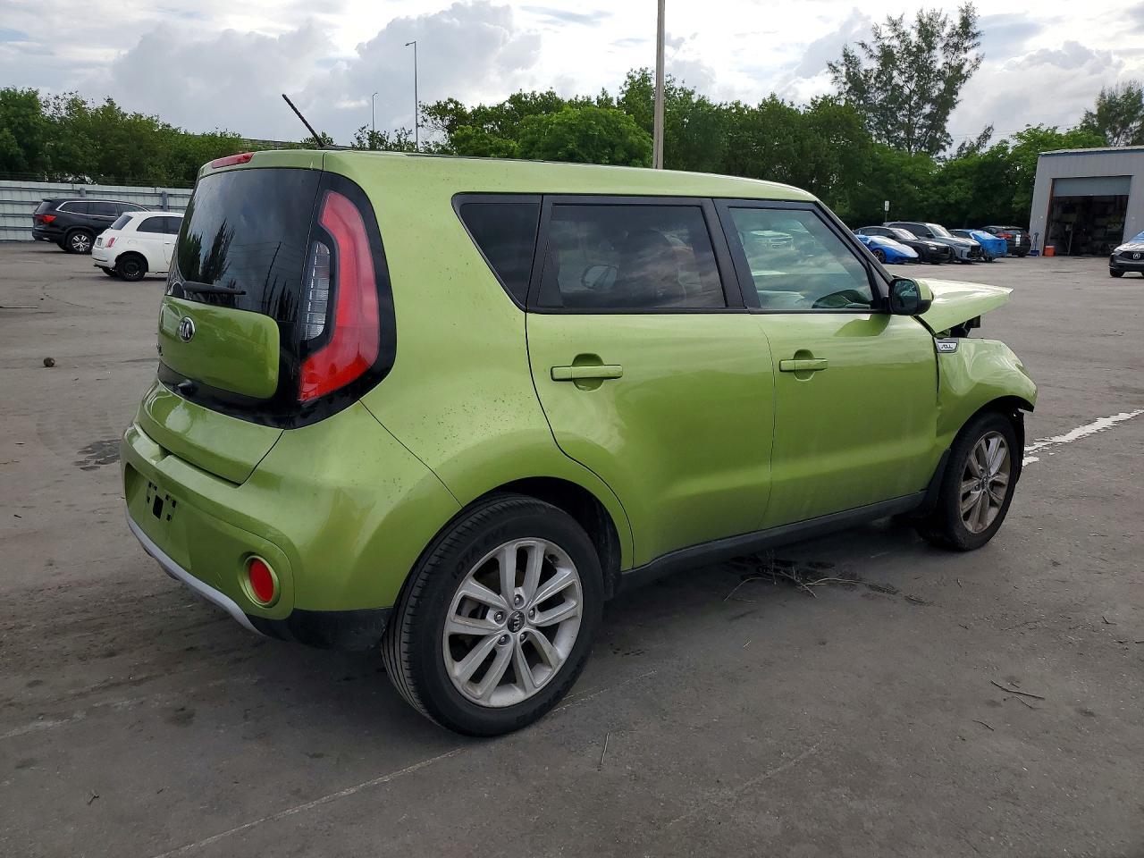 2017 KIA SOUL