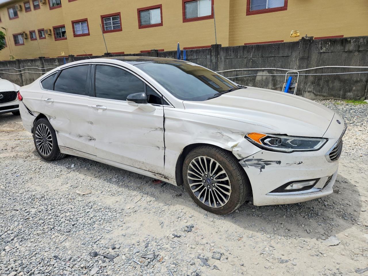 2017 FORD FUSION