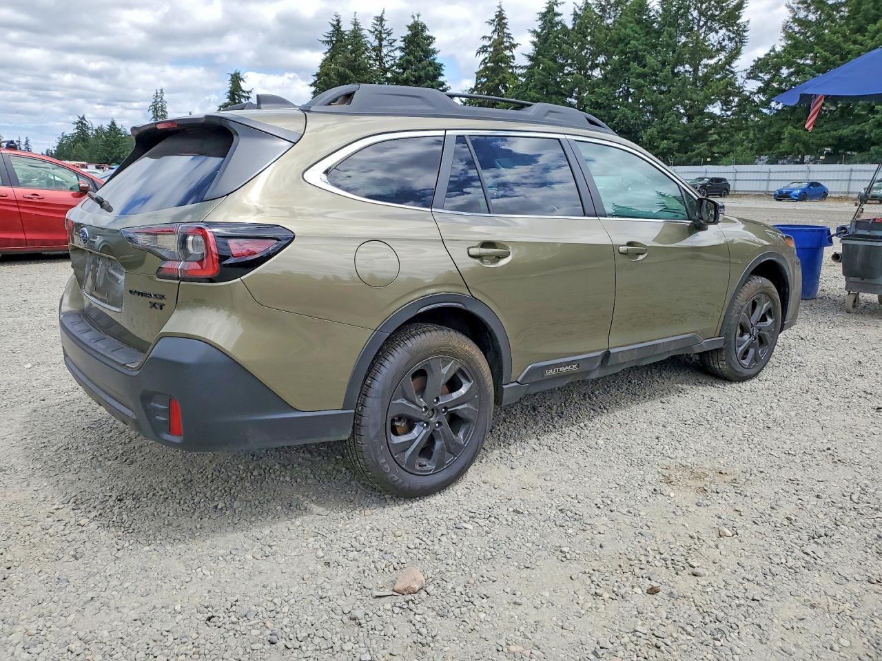 2022 SUBARU Outback