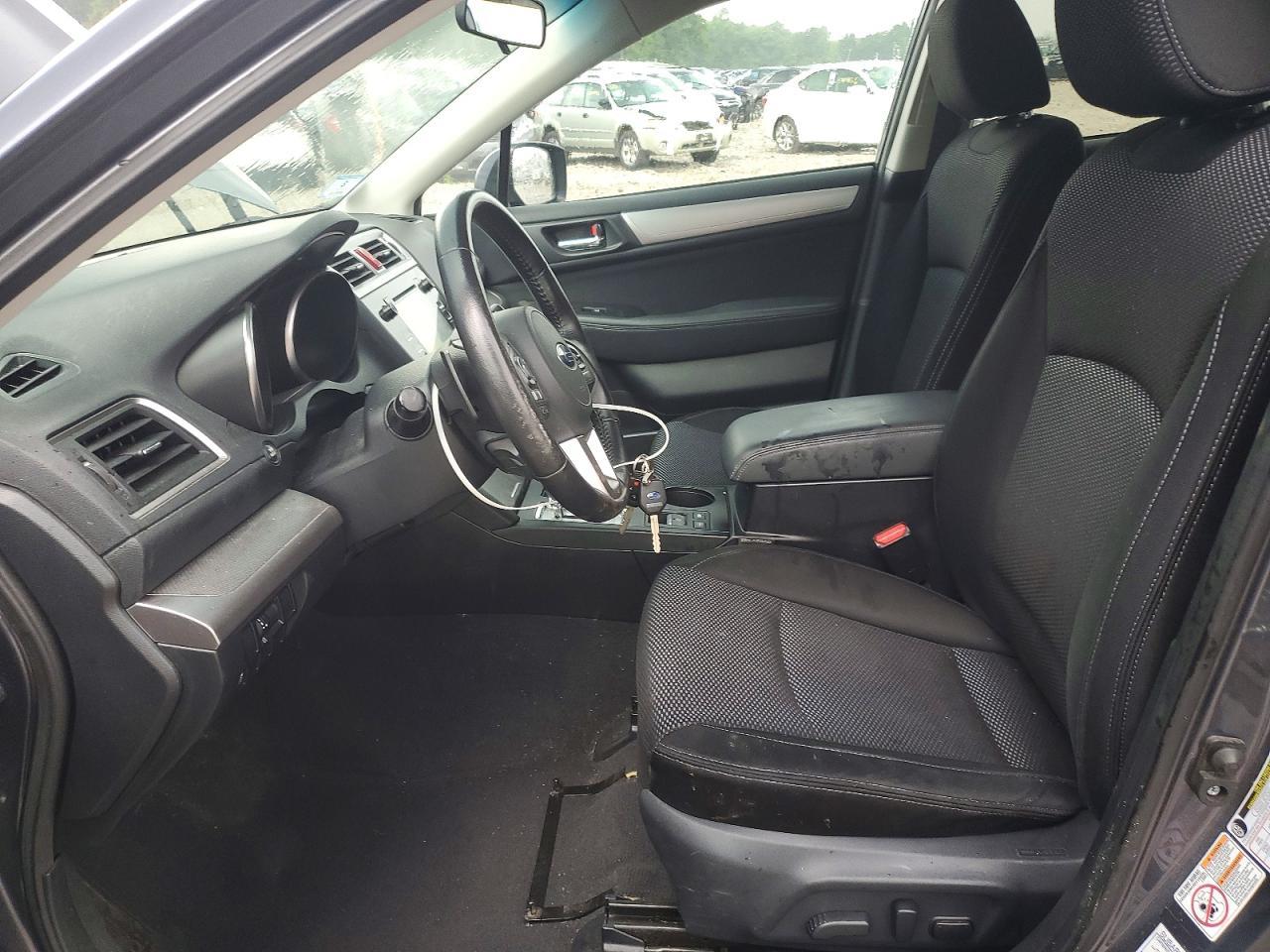 2015 SUBARU Outback