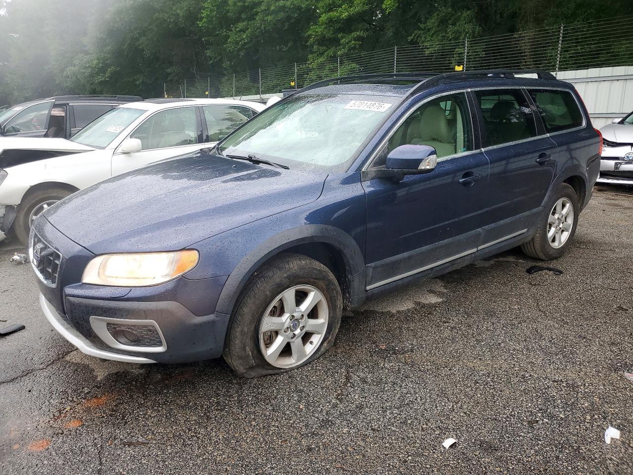 2011 VOLVO XC70