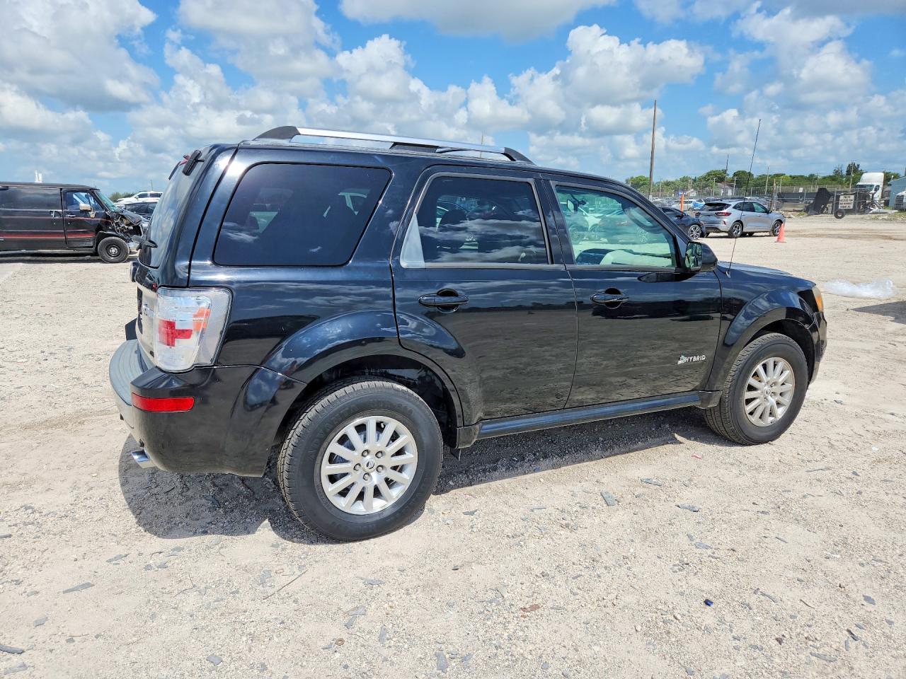 2010 MERCURY Mariner