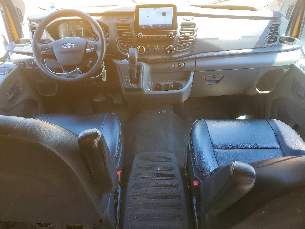 2021 FORD Transit