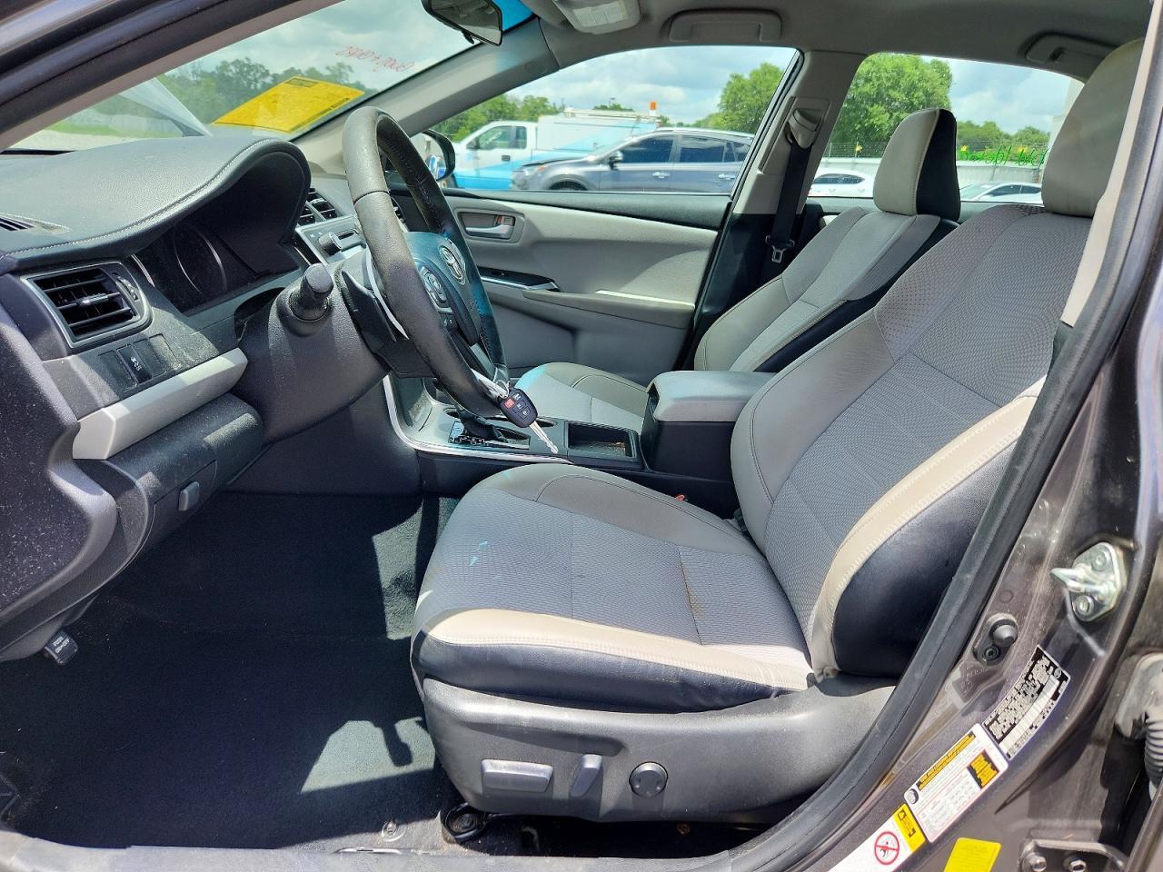 2016 TOYOTA CAMRY