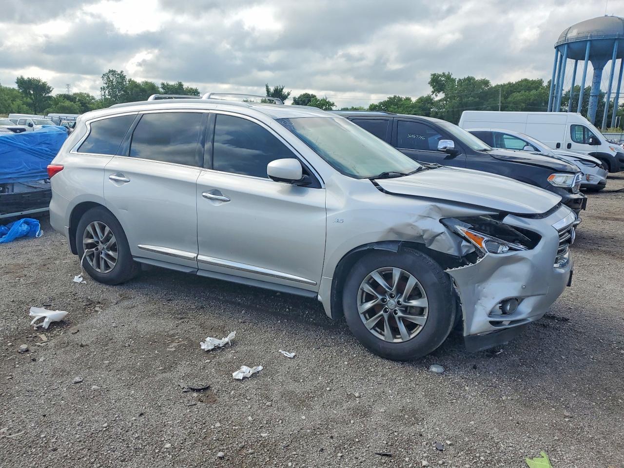2015 INFINITI QX60
