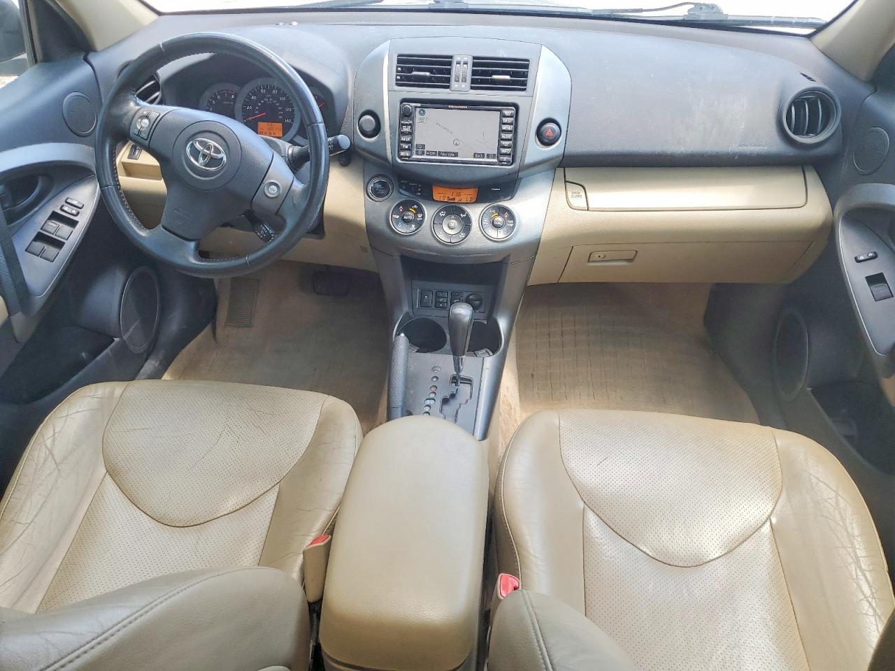 2011 TOYOTA RAV4