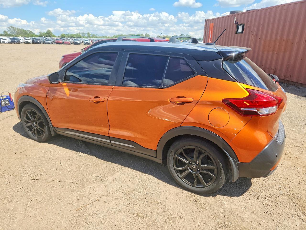 2020 NISSAN KICKS