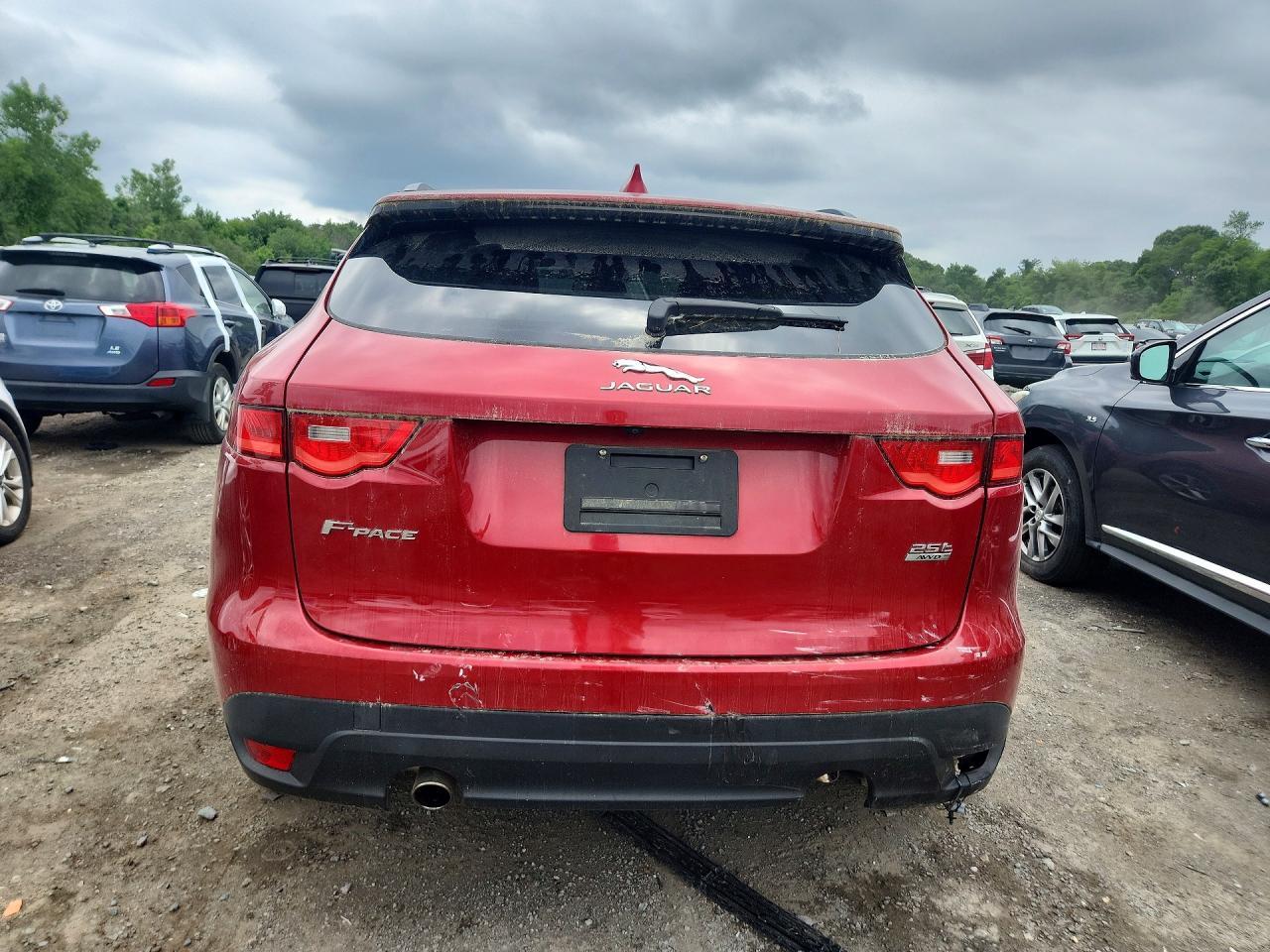 2018 JAGUAR F-Pace