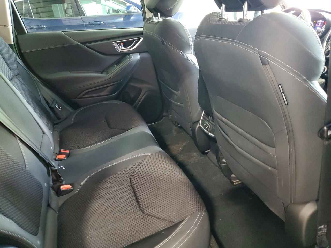 2023 SUBARU FORESTER