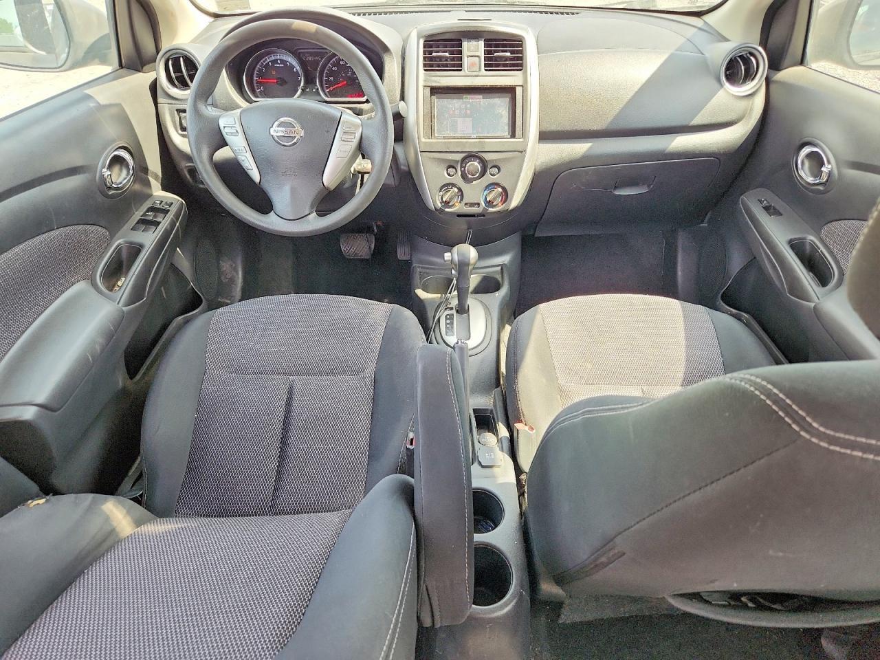 2015 NISSAN VERSA