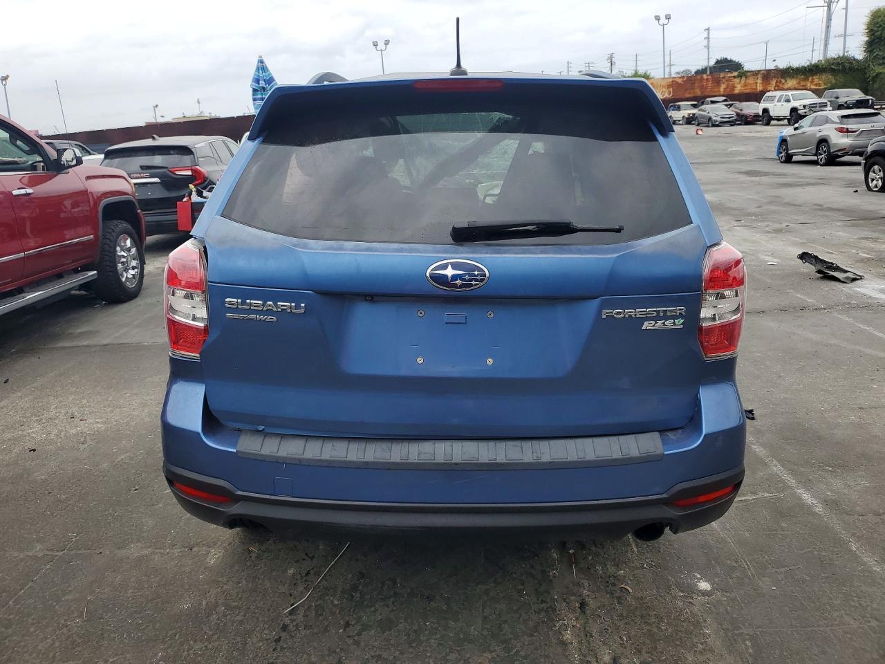 2015 SUBARU FORESTER