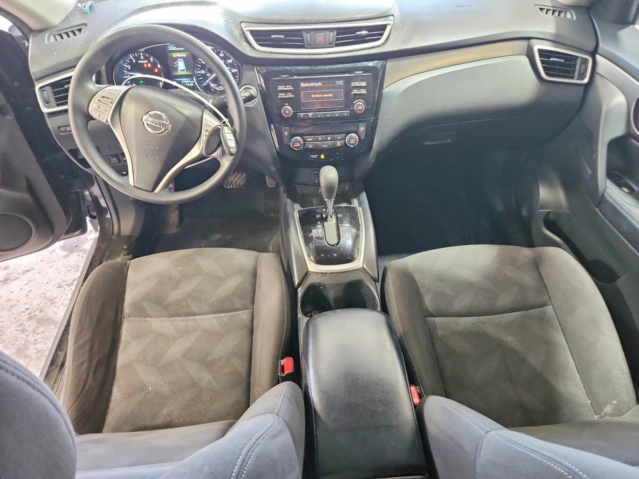 2016 NISSAN ROGUE