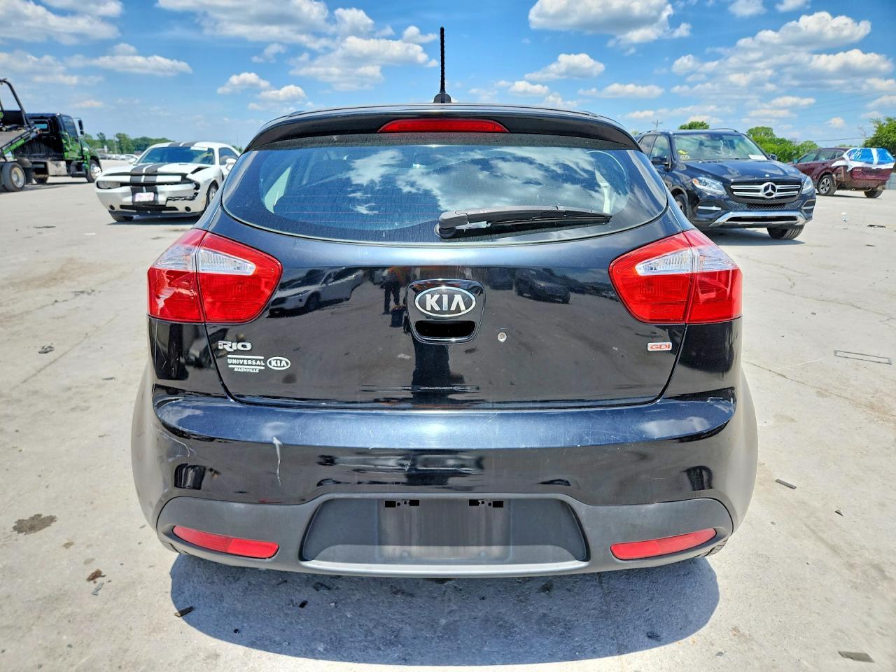 2013 KIA RIO