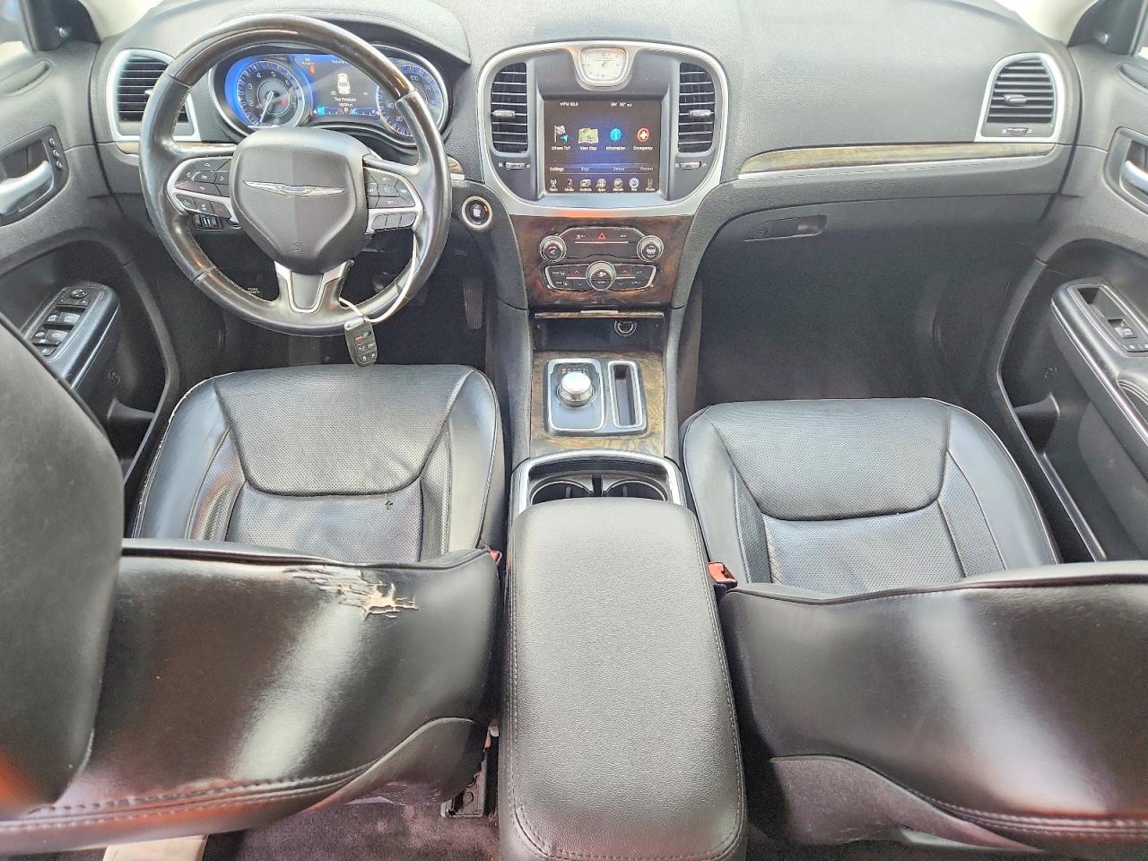 2016 CHRYSLER 300